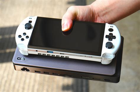Внешняя видеокарта GPD G1 на базе RX 7600M XT с Oculink и Thunderbolt ...