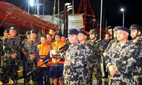 Kkp Amankan Tiga Kapal Asing Pencuri Ikan Di Laut Natuna