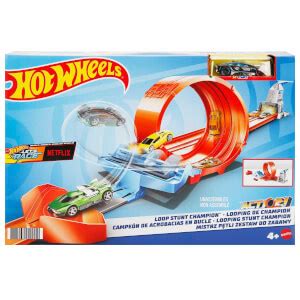 Hot Wheels Şampiyonluk Parkuru Yarış Pisti GBF81