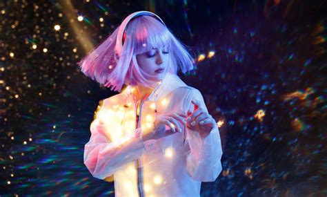 visual themes  promise   huge   creative boom