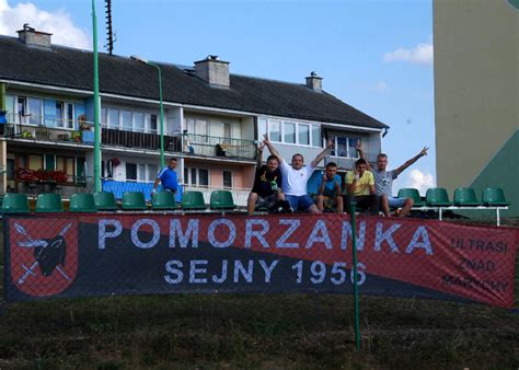 Okręgowa piłka. Bez napastnika Pomorzanka też wygrawa | suwalki24.pl ...
