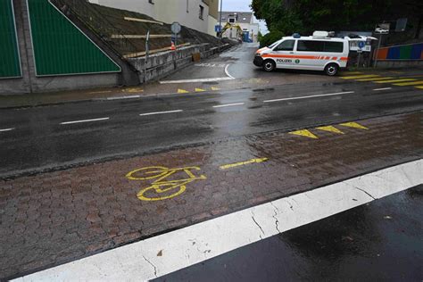 Rapperswil Jona Unfall Zwischen Auto Und Fahrrad Sg Ch