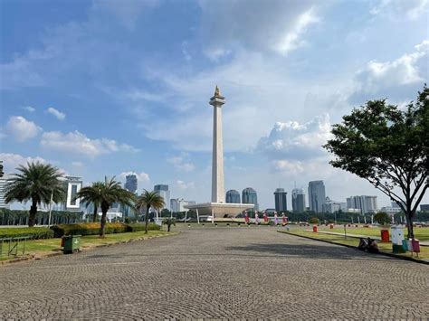 Jakarta Private Half Day Tour Highlight Of Jakarta Suitetrails