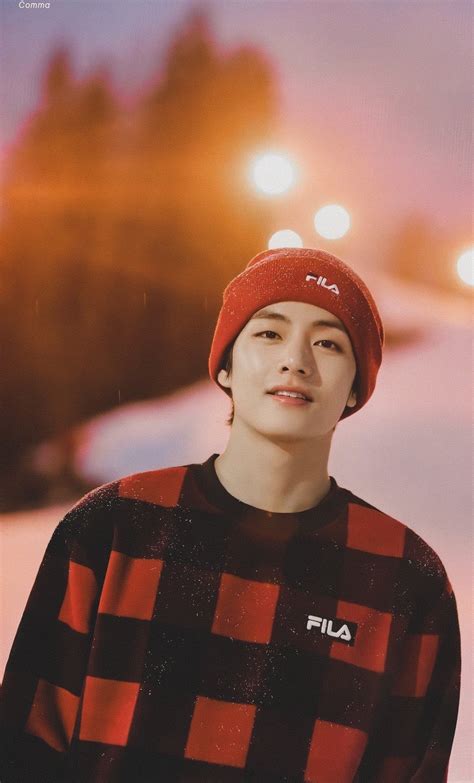 Pin By Aydan Ezizzade On Taehyung☕︎ Kim Taehyung Funny Kim Taehyung
