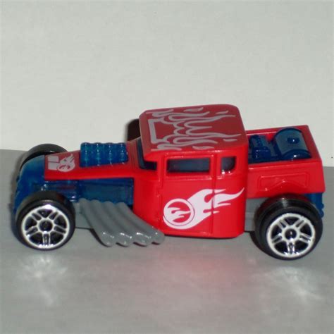 McDonald S 2015 Hot Wheels Bone Shaker Car Happy Meal Toy Pull Back Loose Used