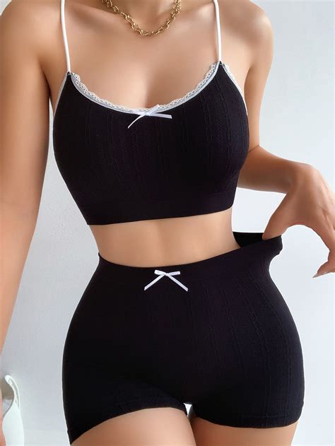 Contrast Lace Bow Decor Lingerie Set