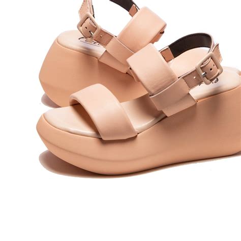 Flutter Nude Leather Nude Leather Nude Platform Heels Platform Heels