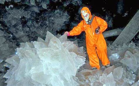 Cave Of Crystals Giant Crystal Cave At Naica Mexico Science And Nature