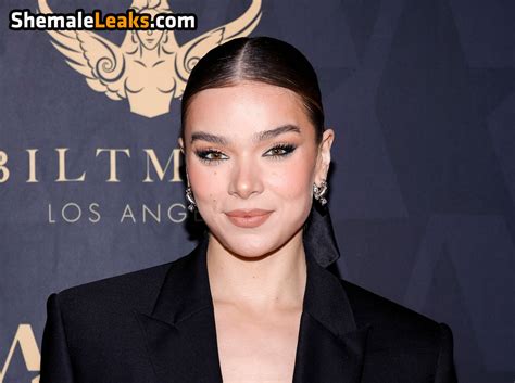 Hailee Steinfeld Haileesteinfeld Https Leaked Nude OnlyFans Photo 317 ShemaleLeaks