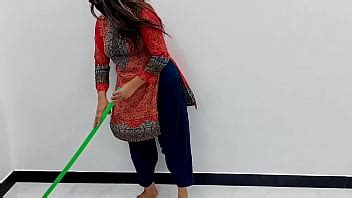 Pakistani Maid Has Anal Sex With Her Old Boss XNXX