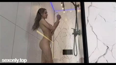 Tits OnlyFans Shower Pornlovers1