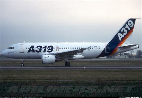 Airbus A319-114 - Airbus | Aviation Photo #1883475 | Airliners.net
