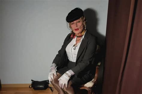 Transvestite In Seamed Nylon Stockings Shemale Mature Porn Xhamster