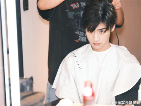 N Ng Nam T I T Tu I B T Gi Tr I B I Lo T Phim Hot C Nguy C B T C A L N S Ng