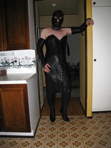 Boots 6 Nude Pics XHamster