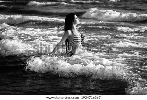 Fashion Model American Flag Bikini Swimwear Stock Photo 1934716367 Shutterstock