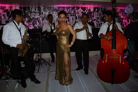 Raina Hot Photoshoot Photo Of