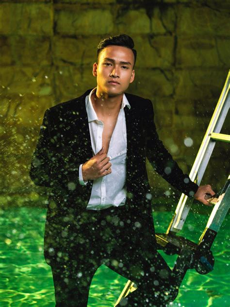 Hot Boy U Vi T Nam Khu Y O Mxh V I C Tri U Ng I Follow L Ai