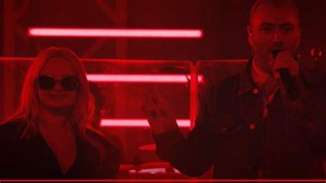 Makna Lirik Lagu Unholy Daddy S Getting Hot At The Body Shop Sam Smith Ft Kim Petras Fyp