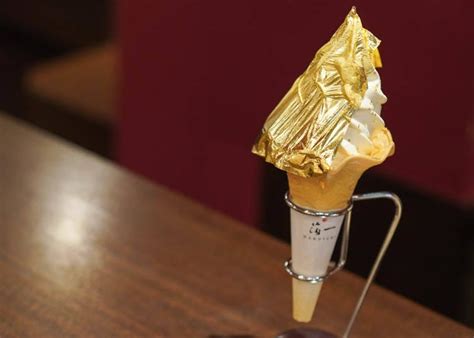 ソフトクリームにトイレも…！ 金沢「ひがし茶屋街」で金箔グルメ＆スポットを堪能する - LIVE JAPAN (日本の旅行・観光・体験ガイド)