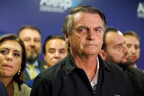 Bolsonaro inelegível Ex presidente fala em BH sobre decisão do TSE O