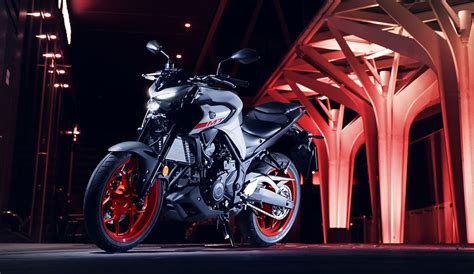 Naked Bike Yamaha Mt Mt Tr Nh L Ng Gi B N T Tri U