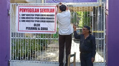 Sembilan Bulan Gaji Belum Dibayarkan Guru Dan Pegawai Ypkm Segel