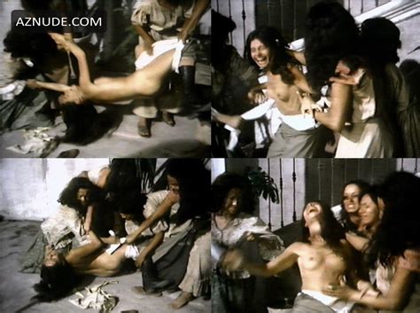 MARIANA LOBO Nude AZNude