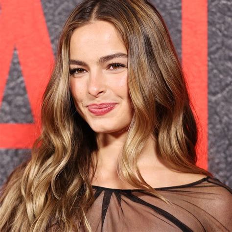 Botticelli Brunette La Coloration La Plus Polyvalente De Lhiver Elle En Couleur