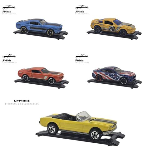 Hot Wheels Ford Mustang Diversos versão Abre Capo Coleção Miniaturas Loose Fora do