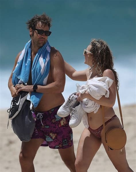 Abbie Chatfield Nude Topless Leaked Pics And Sex Tape Porn