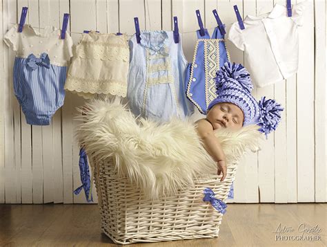 Fonds d ecran Bébé Panier en osier Petites filles Les robes Chapeau d