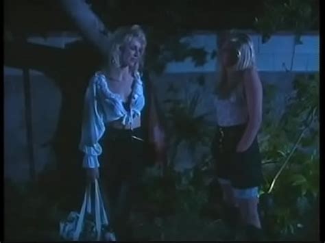 Couple Of Blonde Lesbians Have Sensual Fuck In The Bathtub XVIDEOS