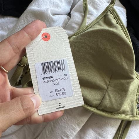 BILLABONG NEW WITH TAG BIKINI TOP Meshing With You Depop