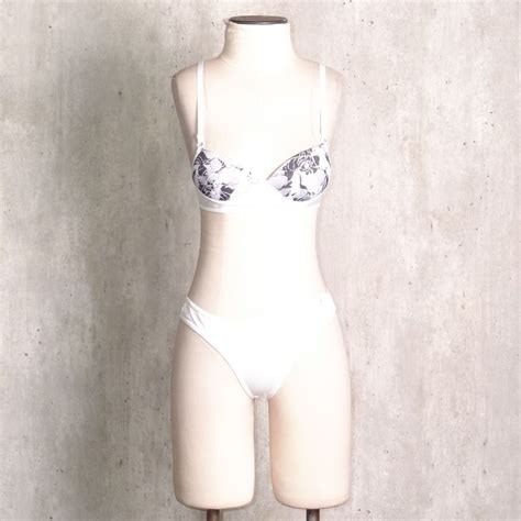 Conjunto Lingerie Branca E Preta Lingerie Feminina Nunca Usado Enjoei