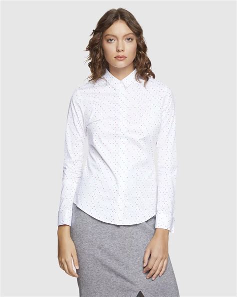 ХИТ! Стильные женские рубашки 2020 2021 года: модные тенденции фото