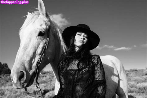 Amber Midthunder Ambermidthunder Nude Onlyfans Photo The Fappening Plus