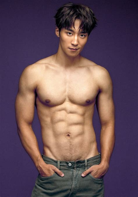 Pin By Spencer Armistead On Shirtless Men Handsome Asian Men Hot Asian Men Hot Korean Guys