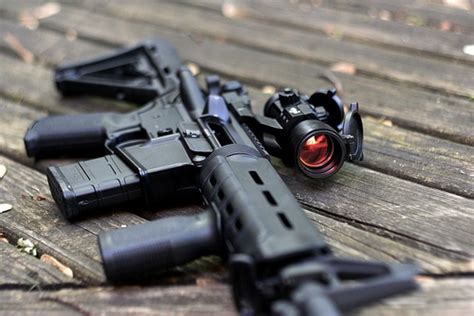 8 Best Red Dot Sights For Ar 15 Binocularsradar