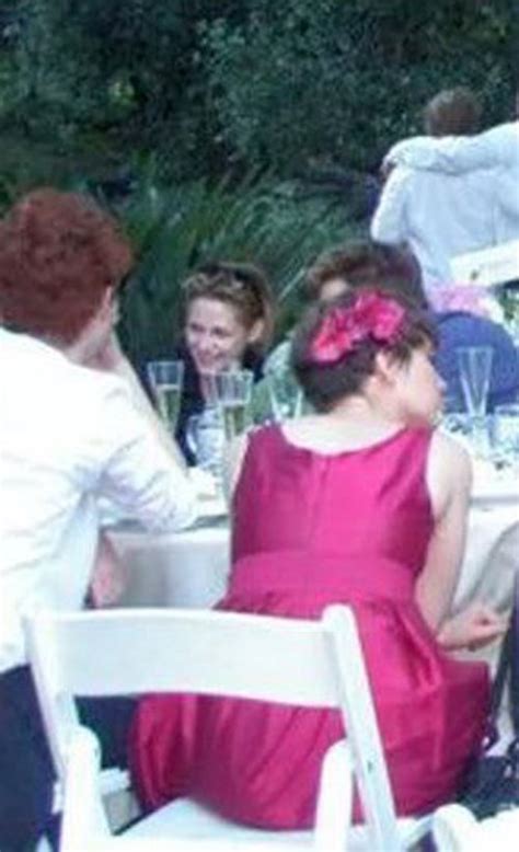 Noticias Fotos De Robert Pattinson Y Kristen Stewart Juntos En Una Boda