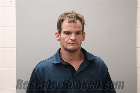 Recent Booking / Mugshot for JONATHAN MIKEL OUZTS in Madison County