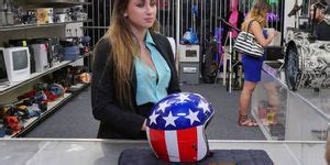 Cumcovered Pawning MILF Sucking Cock Porn Videos