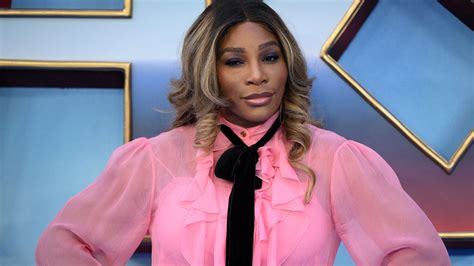 Serena Williams Wore A Bubblegum Pink Shirtdress With A Black Pussy BowSee Pics Glamour
