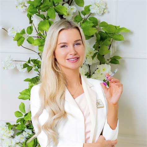 Lip Filler Migration: Causes, Treatment, and How to Prevent It - Doctor