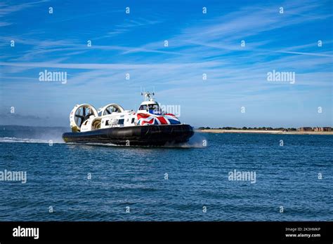 Hovercraftsouthsea Portsmouth To The Isle Wightthe Isle Of Wight