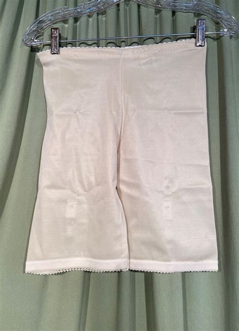 Nice Original Vintage 70s Nude Beige Long Leg Girdle Gem