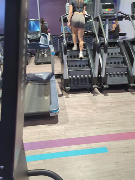 Perfect Asian Ass At The Gym OC Short Shorts Volleyball Forum