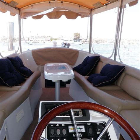 Electric Boat and Duffy Boats Rentals in Newport Beach