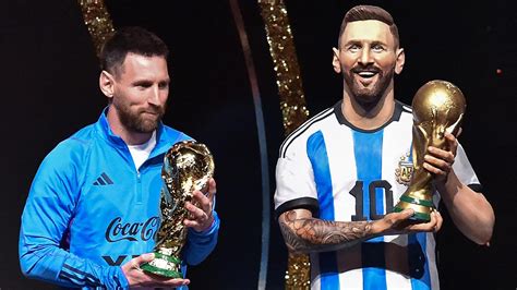 Lionel Messi Conmebol Le Dedica Estatua Por Ganar La Copa Del Mundo