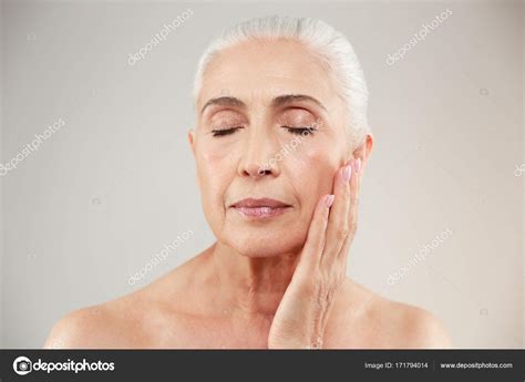 Amazing Serious Naked Elderly Woman Posing Stock Photo By Vadymvdrobot